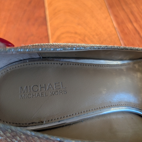 Michael Kors Glittering Silver/Gold Kitten Heels - Picture 10 of 12